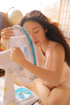 老汉糟蹋留守女孩过程